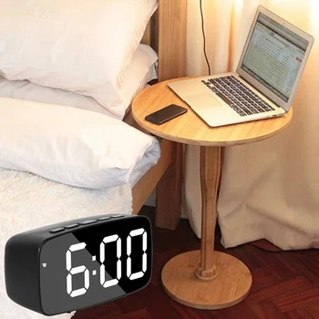חכם דיגיטלי השעון המעורר שליד המיטה,ירוק LED נסיעות USB השעון עם 12/24H תאריך טמפרטורה נודניק עבור חדר השינה,שחור